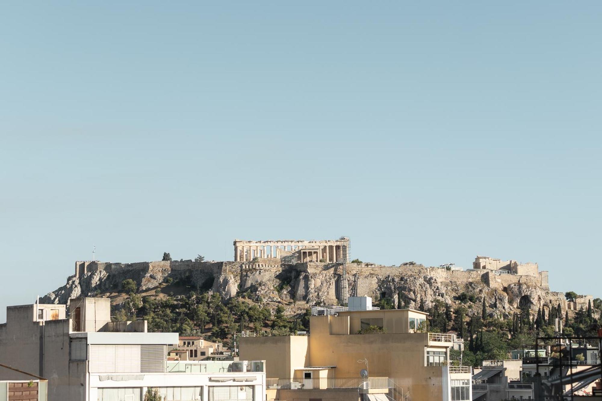 Acropolis View Window Retreat In Monastiraki Apartment Athena Bagian luar foto